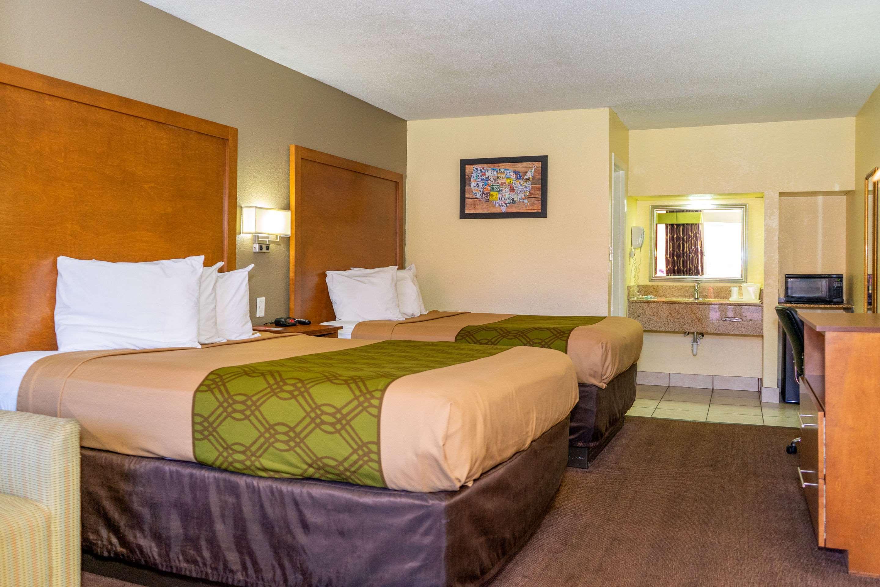 Econo Lodge Weldon - Roanoke Rapids Екстер'єр фото