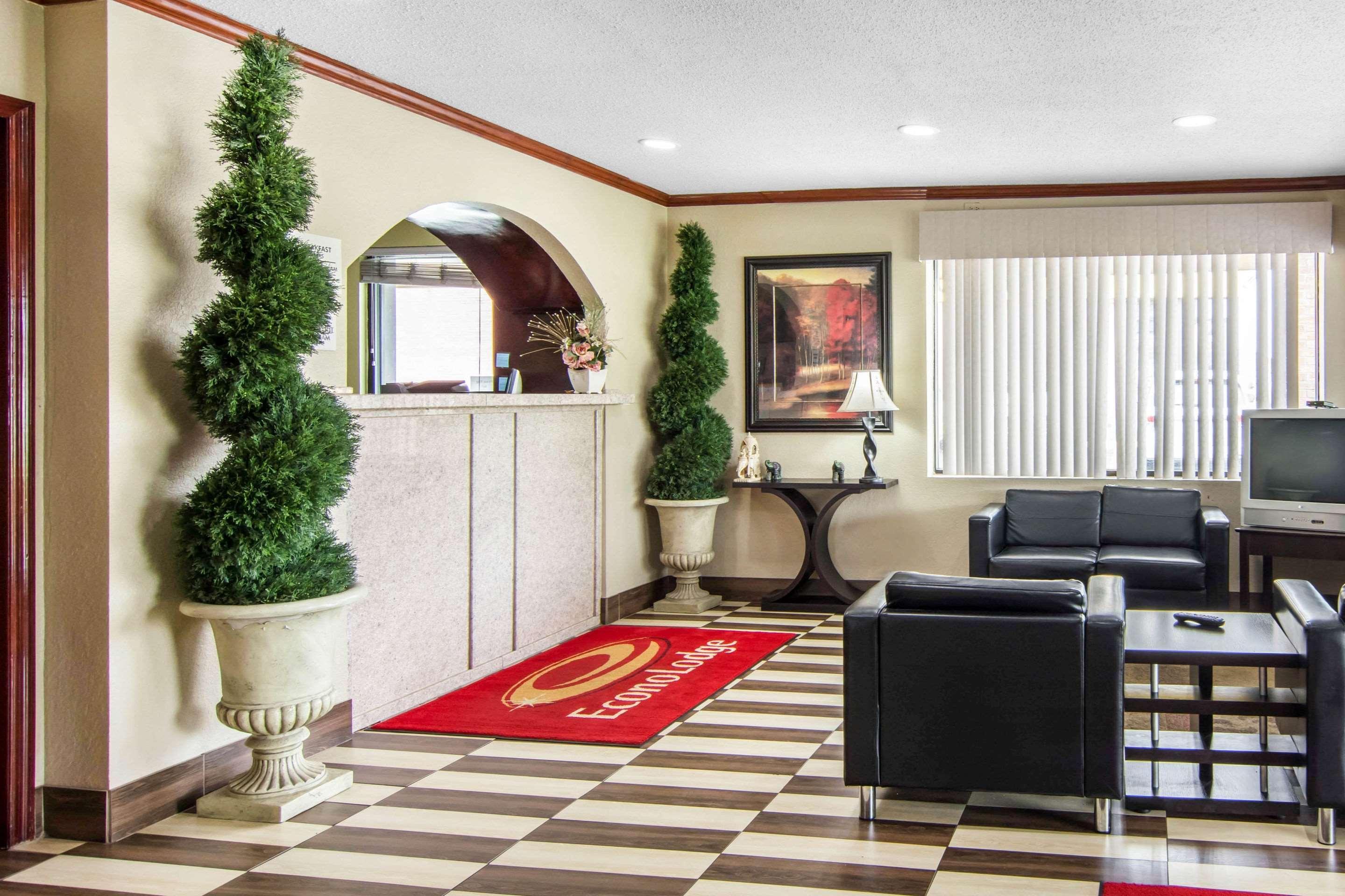 Econo Lodge Weldon - Roanoke Rapids Екстер'єр фото