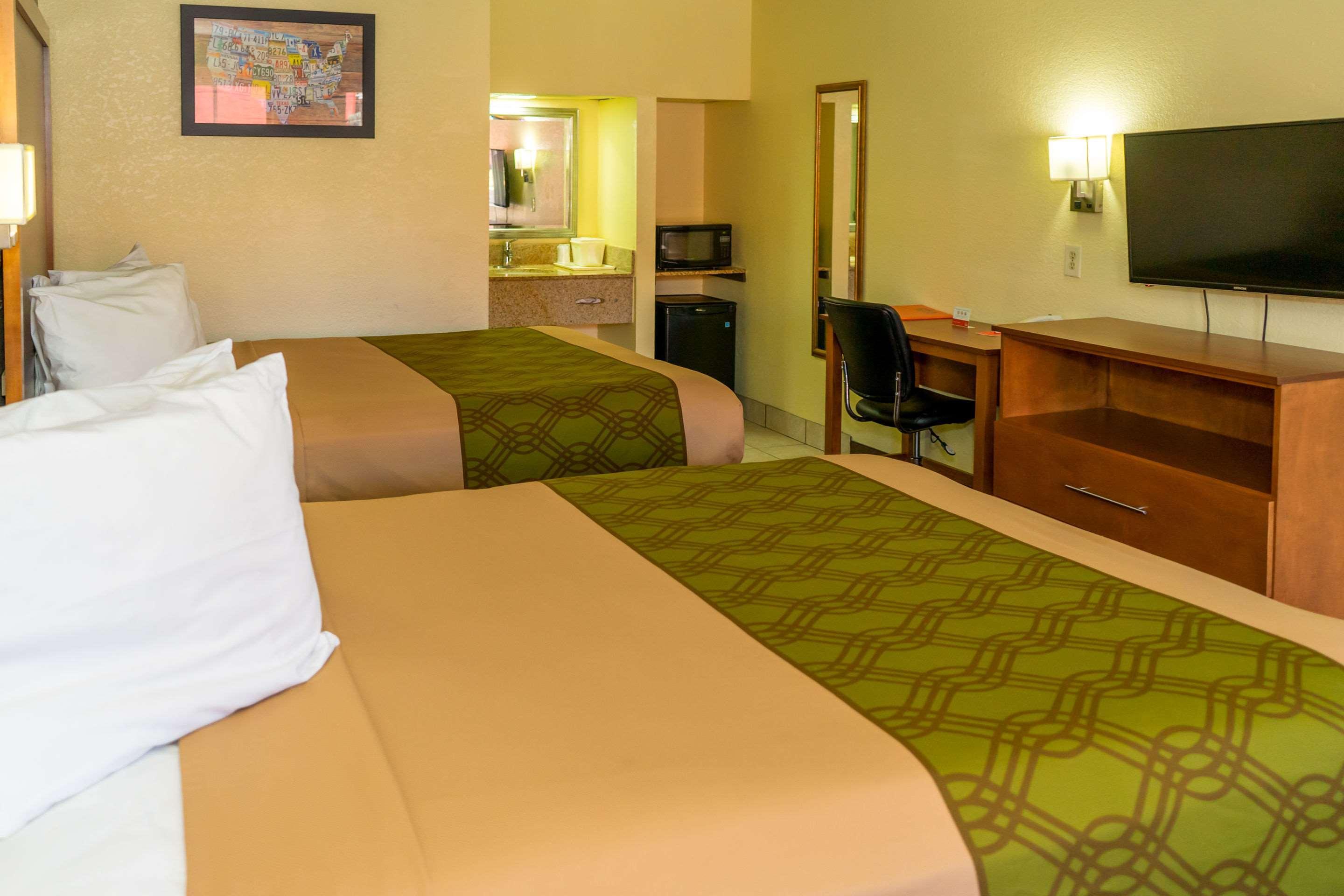 Econo Lodge Weldon - Roanoke Rapids Екстер'єр фото